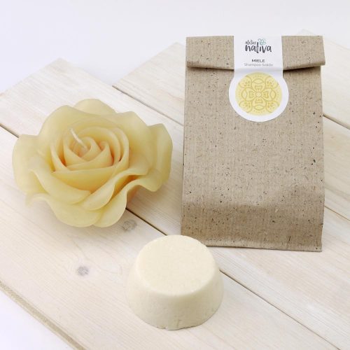 shampoo solido al miele e sua confezione